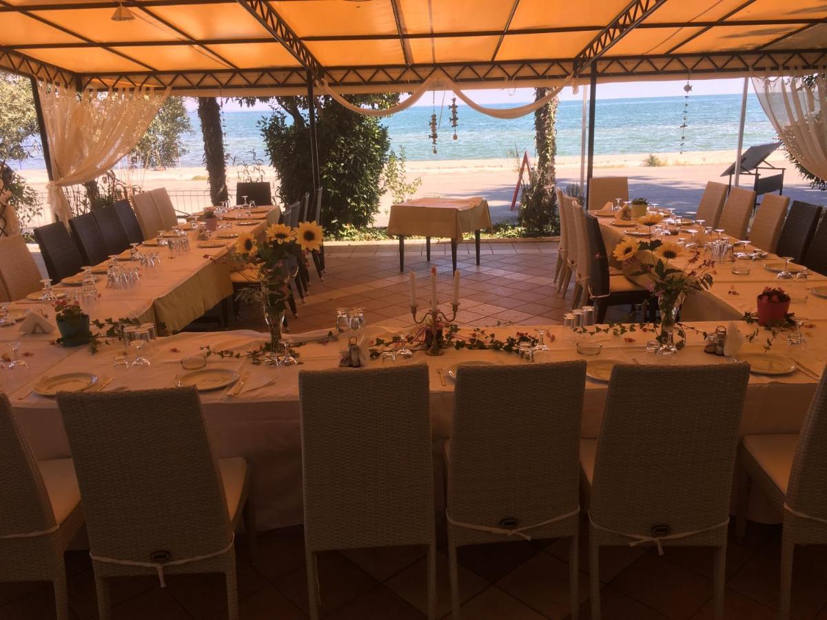 מקריגיאלוס Hotel Achillion מראה חיצוני תמונה